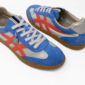 NWT SHU SHOP Sasha sneakers